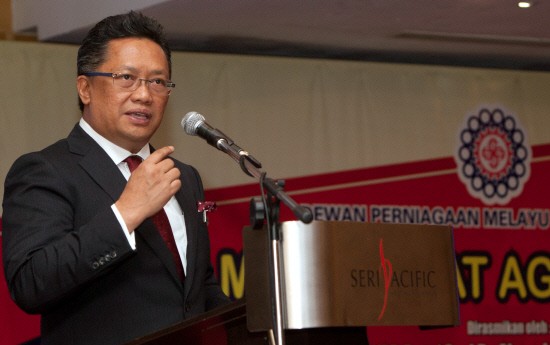 Bộ trưởng Phủ Thủ tướng Malaysia Seri Abdul Rahman Dahlan