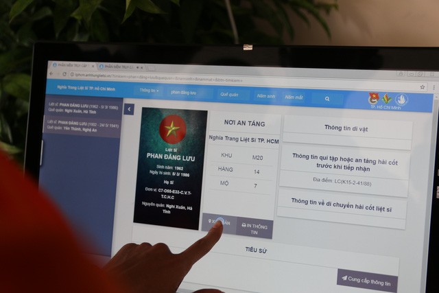  Sinh viên số hóa hơn 14.000 bia mộ liệt sĩ 