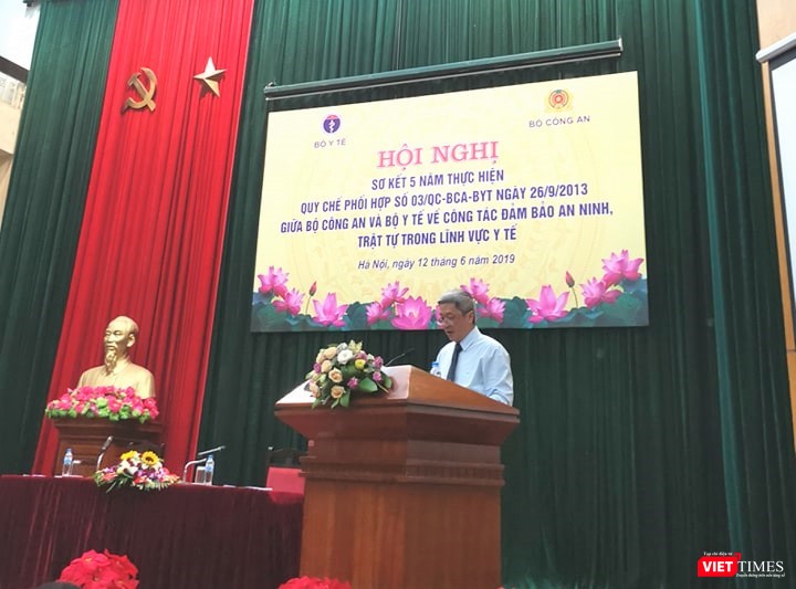 Thứ trưởng Bộ Y tế Nguyễn Trường Sơn