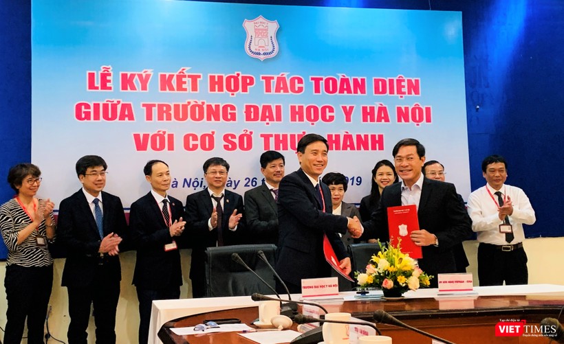 Lễ ký kết hợp tác Viện -Trường nhằm đào tạo các bác sĩ có tay nghề giỏi