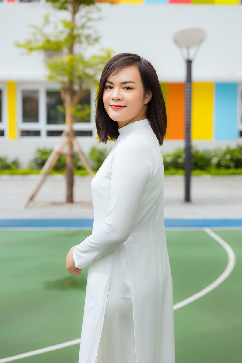 Em Phạm Ngô Hoàng Lan Elizabeth hiện đang sống tại New Zealand.