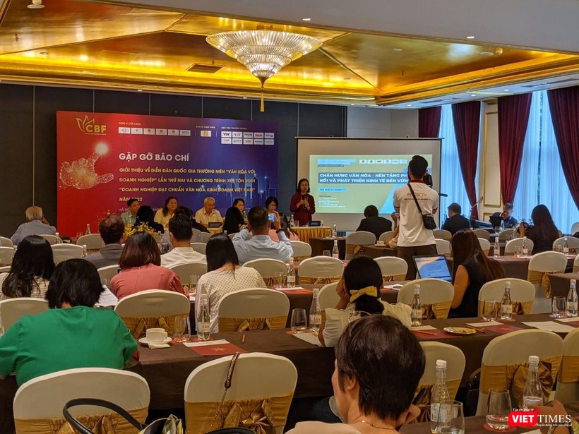 Ban Tổ chức 248 họp báo về Diễn đàn quốc gia “Văn hóa với doanh nghiệp” lần thứ hai