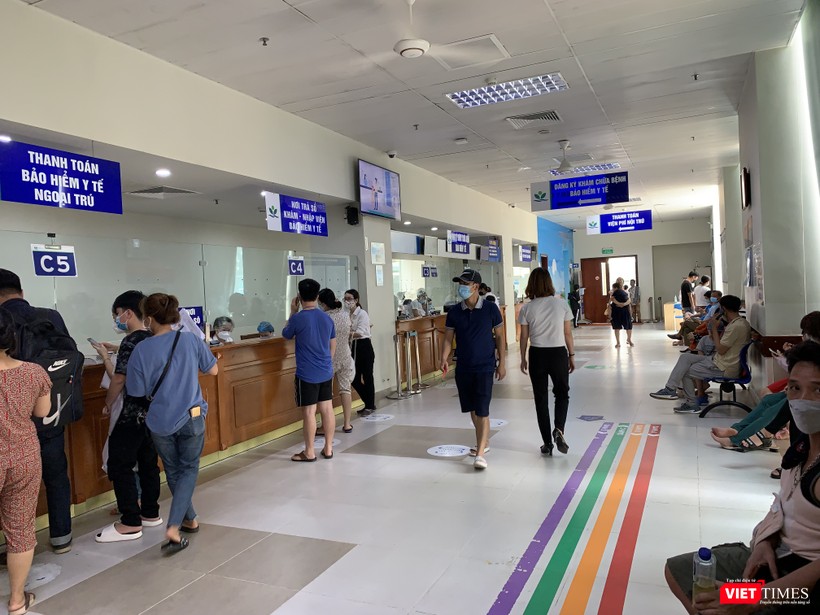 Sở Y tế Hà Nội yêu cầu các cơ sở KCB đẩy mạnh ứng dụng CNTT, cải cách thủ tục hành chính, trích chuyển dữ liệu điện tử chi phí KCB theo quy định