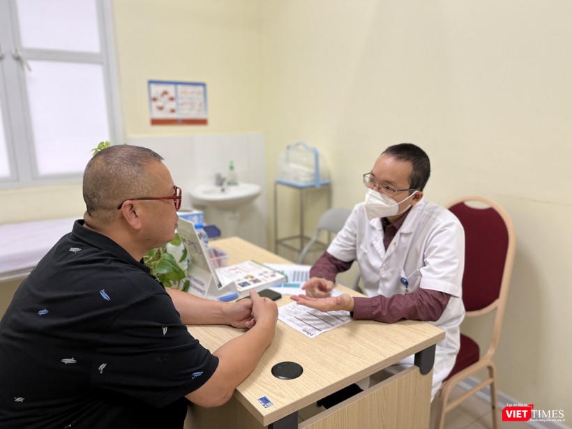 Các cơ sở y tế cần khuyến khích người dân sử dụng căn cước công dân gắn chíp trong KCB.