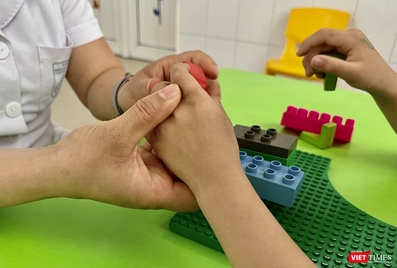 VT_ cô hướng dẫn.jpg