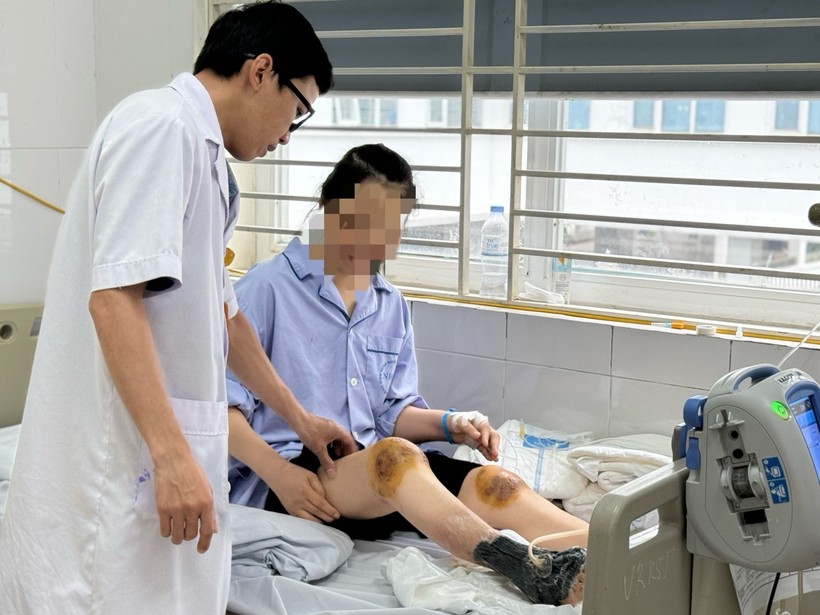 Bệnh nhân đã qua cơn nguy kịch z5659858031194_dc1765aa011f84df2d23d8ced91ceb8c.jpg