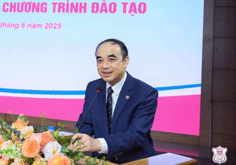 GS Nguyễn Hữu Tú: Trường sẽ không ngừng cải tiến để gìn giữ thương hiệu GS TU.JPG
