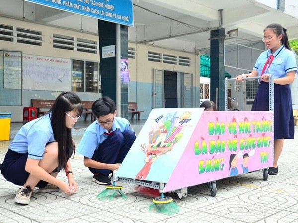 Nhóm vẫn đang tiếp tục nghiên cứu và cải tiến để xe có thể ứng dụng rộng rãi hơn