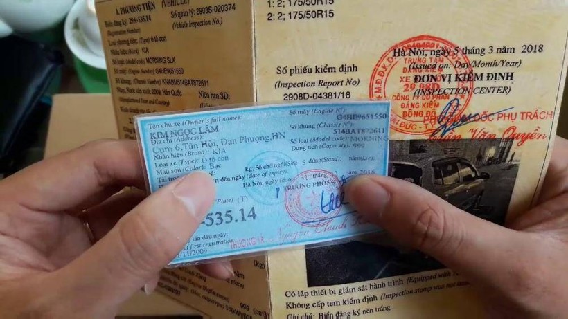 Những giấy tờ chính chủ được cung cấp bởi người bán, phải được nhìn tận mắt Những giấy tờ chính chủ được cung cấp bởi người bán, phải được nhìn tận mắt