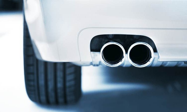 Ba hãng xe đối mặt án phạt vì gian lận khí thải