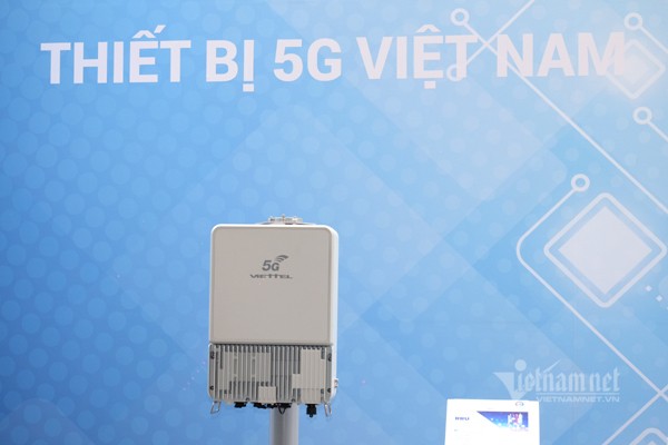 Thông qua chiến lược "Make in Vietnam", Bộ TT&TT muốn định hướng các doanh nghiệp công nghệ số trong nước tập trung nhiều hơn vào thiết kế, sáng tạo các sản phẩm giải quyết được bài toán Việt Nam. Ảnh: Trọng Đạt Thông qua chiến lược