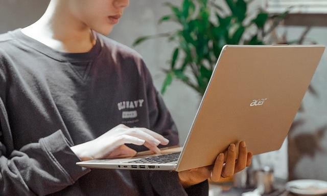 Nhu cầu mua laptop của người Việt vẫn tăng mạnh sau Tết Nguyên đán, đặc biệt là các mẫu laptop cho sinh viên ở phân khúc tầm trung.