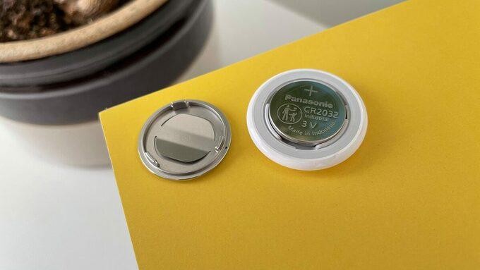 Pin trong AirTag được cho có thể gây nguy hiểm cho trẻ em. Ảnh: 9to5Mac Pin trong AirTag được cho có thể gây nguy hiểm cho trẻ em. Ảnh: 9to5Mac