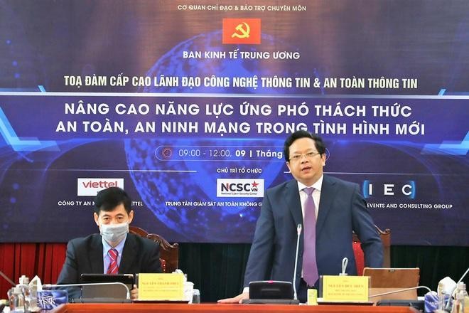Phó Trưởng ban Kinh tế trung ương Nguyễn Đức Hiển và Cục trưởng Cục An toàn thông tin, Bộ TT&TT Nguyễn Thành Phúc tham dự.
