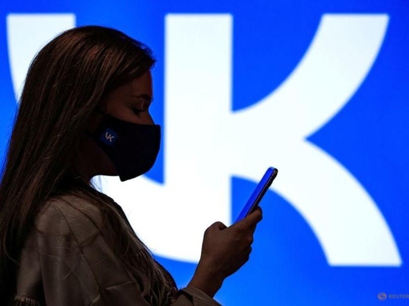 Một nhân viên của VKontakte tại trụ sở công ty ở Moscow, Nga. (Ảnh: Reuters)