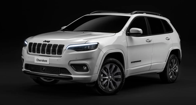 Jeep Cherokee: Cái tên Cherokee trên thực tế, việc sản xuất đã kết thúc vào đầu năm nay. Tuy nhiên Grand Cherokee lớn hơn vẫn tiếp tục sản xuất.