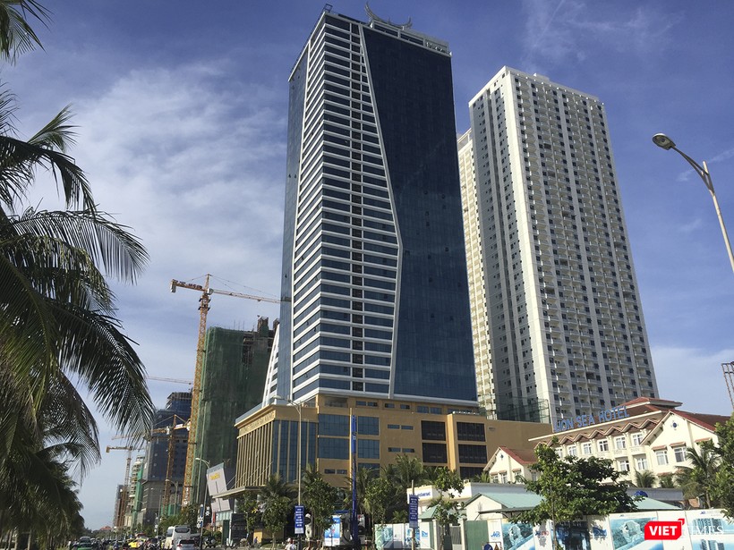 Đà Nẵng sẽ xử lý nghiêm sai phạm tại Dự án Tổ hợp Khách sạn và căn hộ cao cấp Mường Thanh Sơn Trà và làm rõ ai đã chống lưng cho những sai phạm tại đây.