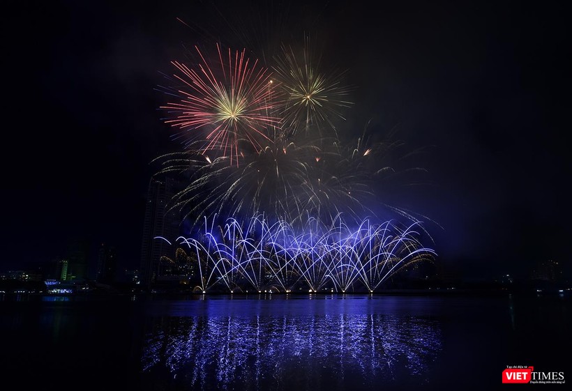 Màn trình diễn của đội Việt Nam