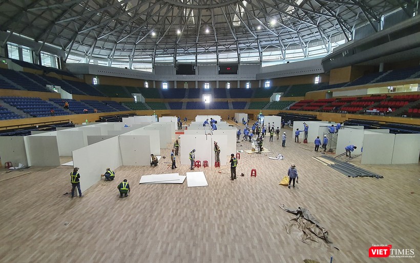 Dự kiến đến ngày 5/8, bệnh viện dã chiến tại Cung thể thao Tiên Sơn sẽ được hoàn thành và dưa vào sử dụng