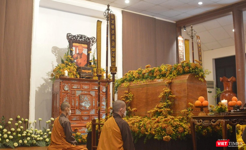 Quang cảnh lễ tang Thiền sư Thích Nhất Hạnh (ảnh Tuấn Hiệp)