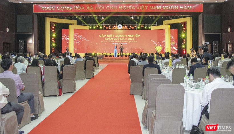 Buổi gặp mặt của lãnh đạo TP Đà Nẵng với các đại diện cộng đồng doanh nghiệp trên địa bàn Buổi gặp mặt của lãnh đạo TP Đà Nẵng với các đại diện cộng đồng doanh nghiệp trên địa bàn