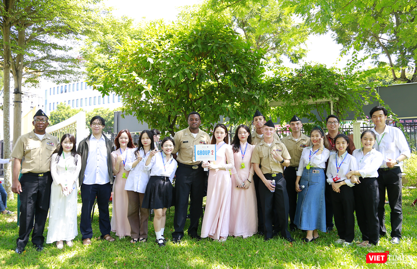 vt_ giao luu uss ronald reagan 3.png