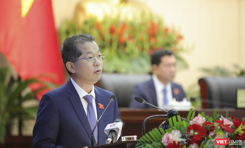 Ông Nguyễn Văn Quảng - Bí thư Thành uỷ Đà Nẵng phát biểu chỉ đạo tại kỳ họp vt_ky hop 15 hdnd da nang 5.png