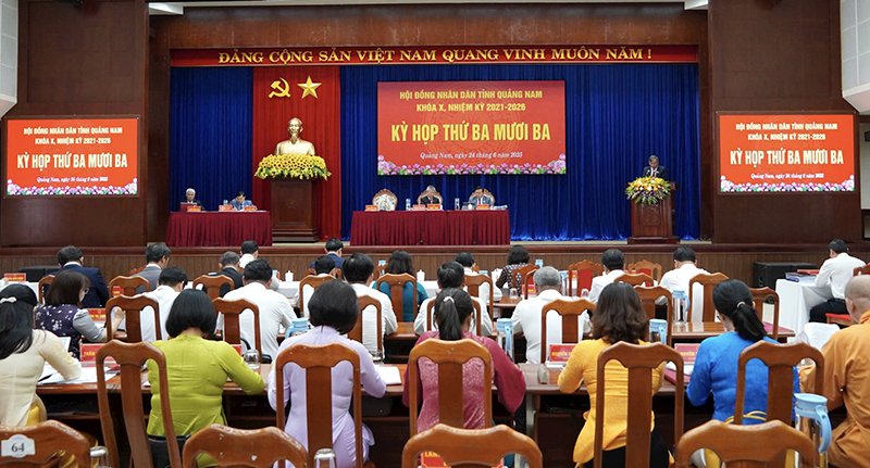Quang cảnh kỳ họp thứ 33, HĐND tỉnh Quảng Nam khóa X, nhiệm kỳ 2021 - 2026.