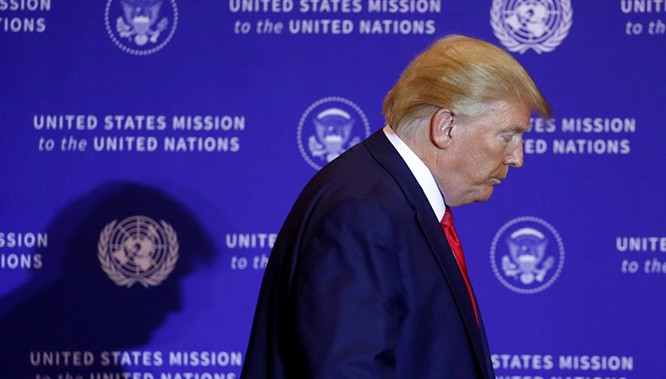 Donald Trump đang trở thành tâm điểm của cuộc chiến luận tội do Đảng Dân chủ phát động. Nếu bị luận tội, ông sẽ trở thành vị tổng thống thứ ba trong lịch sử nước Mỹ hiện đại bị luận tội.