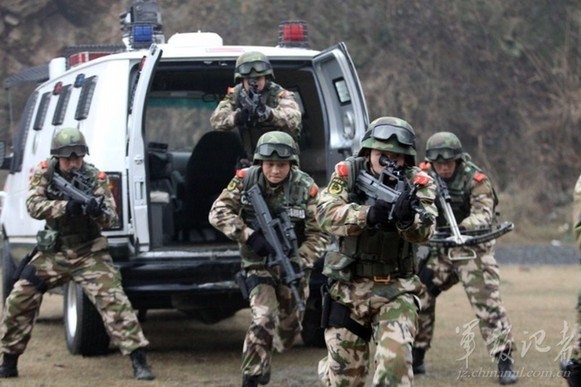 Trung Quốc sẽ chẳng “diễu võ giương oai” được lâu ảnh 1 Trung Quốc sẽ chẳng “diễu võ giương oai” được lâu ảnh 1