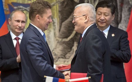 Tài phiệt vỡ trận, Nga nguy cơ khủng hoảng, Putin áp lực lớn ảnh 3