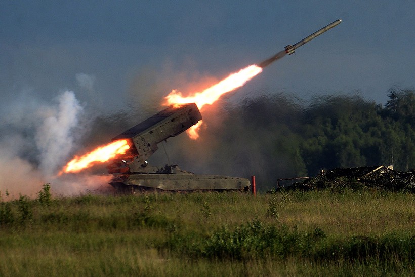 Hệ thống tên lửa TOS-1A của Nga