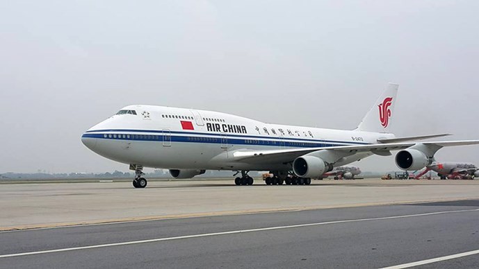 Ông Tập Cận Bình phát biểu gì khi tới sân bay Nội Bài? ảnh 1