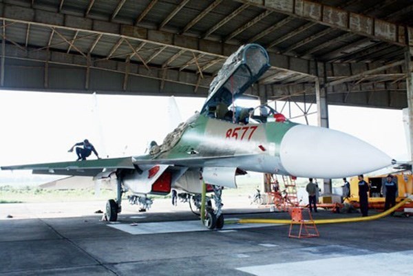 Việt Nam nhận thêm 2 "hổ mang chúa" Su-30MK2 cuối năm 2015 ảnh 1