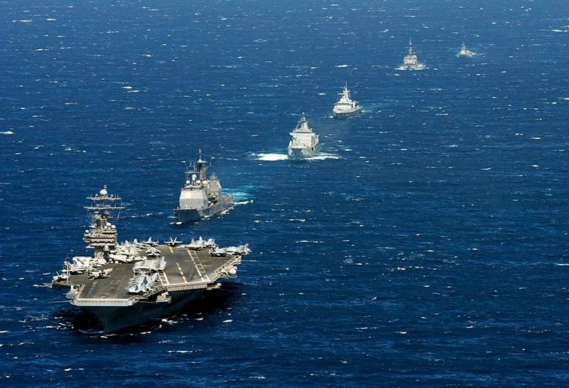 Cụm tác chiến tàu sân bay Mỹ