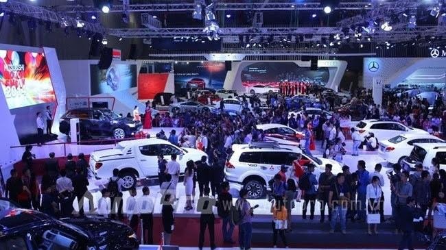 Ô tô nhỏ đồng loạt giảm giá sâu nhờ hạ thuế ảnh 2