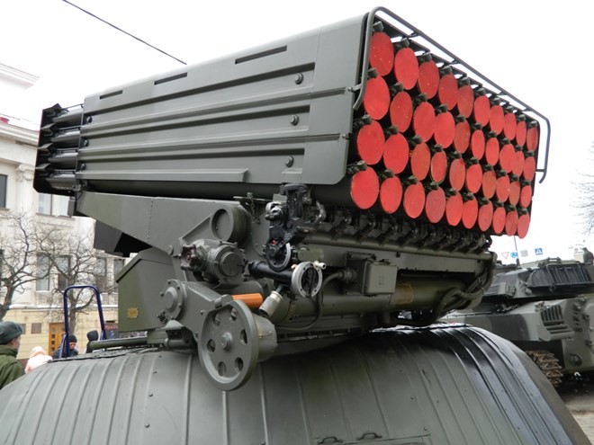 Uy lực khủng khiếp của pháo phản lực bắn loạt “Tornado - G“ ảnh 4