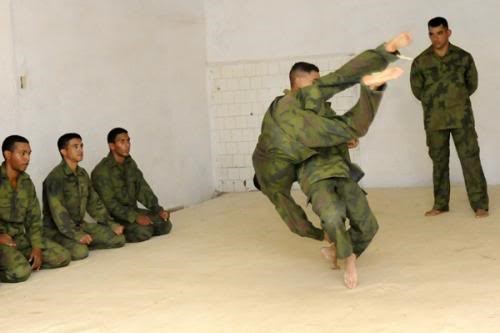 Đặc công Tây Bán cầu - Lực lượng đặc nhiệm Ó đen Cuba ảnh 11