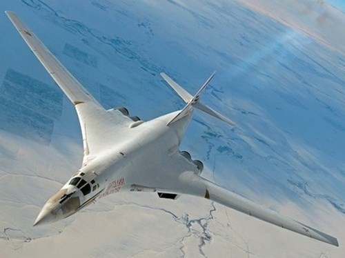 Máy bay ném bom Tu-160 của Nga