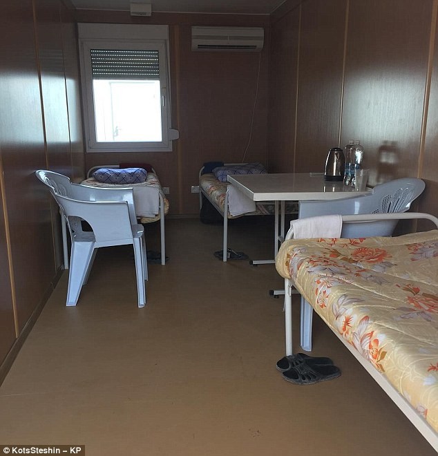 Đột nhập căn cứ không quân Nga ở Latakia ảnh 12