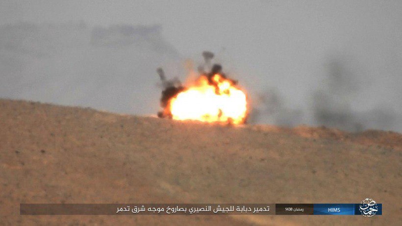 Không quân Nga đánh đòn hủy diệt, quân đội Syria truy quét IS ở Palmyra ảnh 18 Không quân Nga đánh đòn hủy diệt, quân đội Syria truy quét IS ở Palmyra ảnh 18