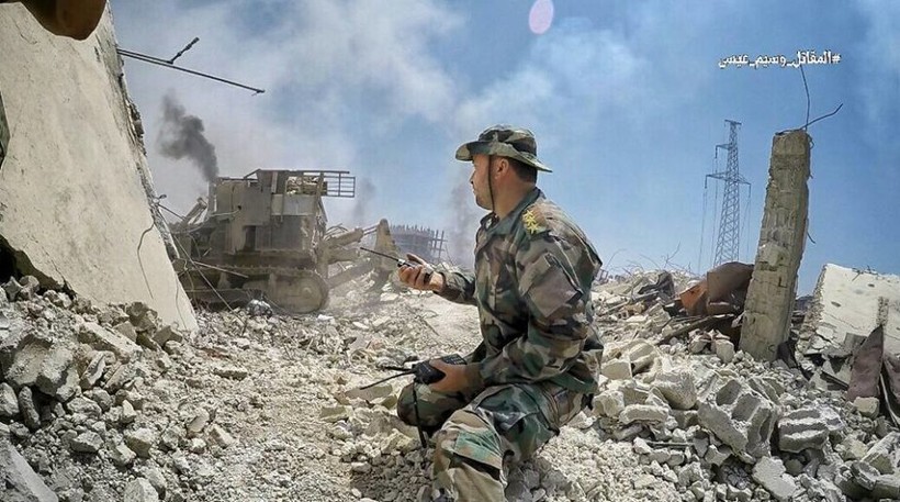 Quân đội Syria tấn công dữ dội phe thánh chiến cố thủ đông Damascus ảnh 9