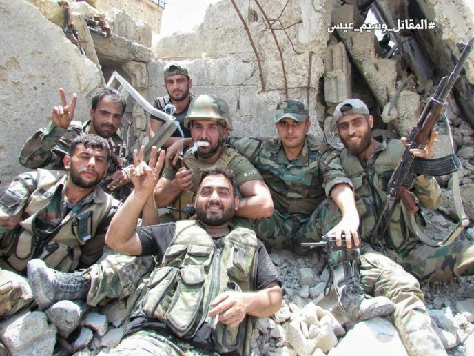 Quân đội Syria tấn công dữ dội phe thánh chiến cố thủ đông Damascus ảnh 11