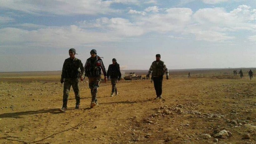 Quân đội Syria tấn công phục thù sau thảm bại tại Hama ảnh 1