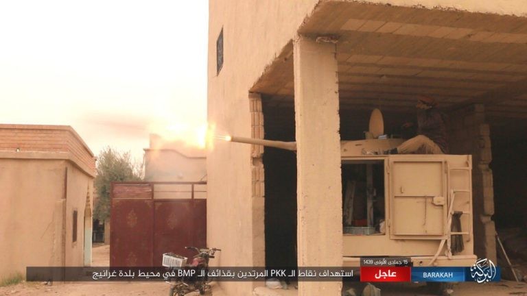 IS quần người Kurd tơi bời tại Deir Ezzor, hàng loạt chiến binh Kurd thiệt mạng ảnh 1 IS quần người Kurd tơi bời tại Deir Ezzor, hàng loạt chiến binh Kurd thiệt mạng ảnh 1