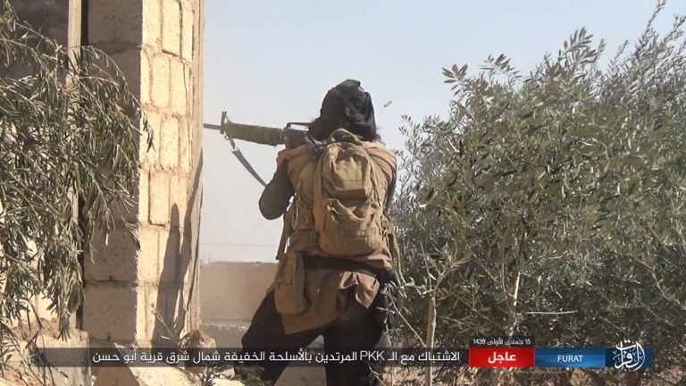 IS quần người Kurd tơi bời tại Deir Ezzor, hàng loạt chiến binh Kurd thiệt mạng ảnh 4 IS quần người Kurd tơi bời tại Deir Ezzor, hàng loạt chiến binh Kurd thiệt mạng ảnh 4
