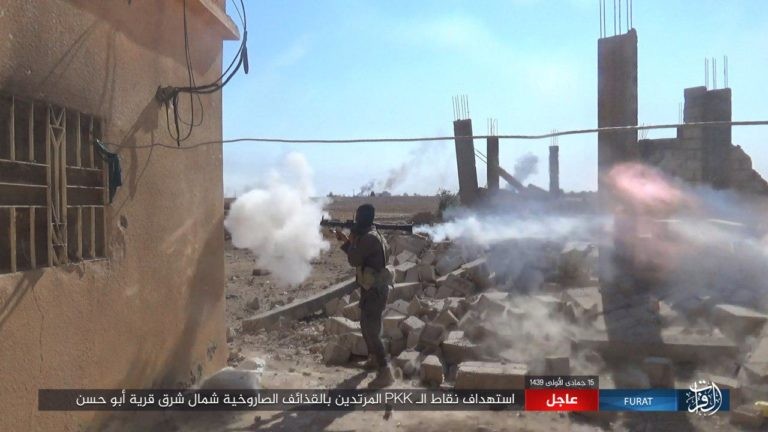 IS quần người Kurd tơi bời tại Deir Ezzor, hàng loạt chiến binh Kurd thiệt mạng ảnh 6 IS quần người Kurd tơi bời tại Deir Ezzor, hàng loạt chiến binh Kurd thiệt mạng ảnh 6