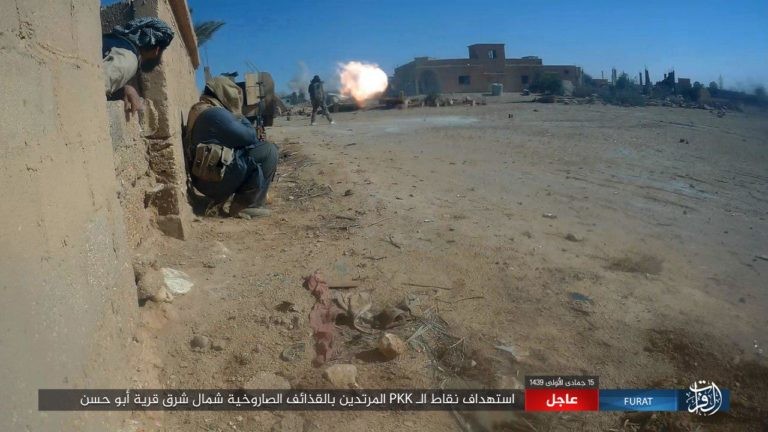 IS quần người Kurd tơi bời tại Deir Ezzor, hàng loạt chiến binh Kurd thiệt mạng ảnh 10 IS quần người Kurd tơi bời tại Deir Ezzor, hàng loạt chiến binh Kurd thiệt mạng ảnh 10