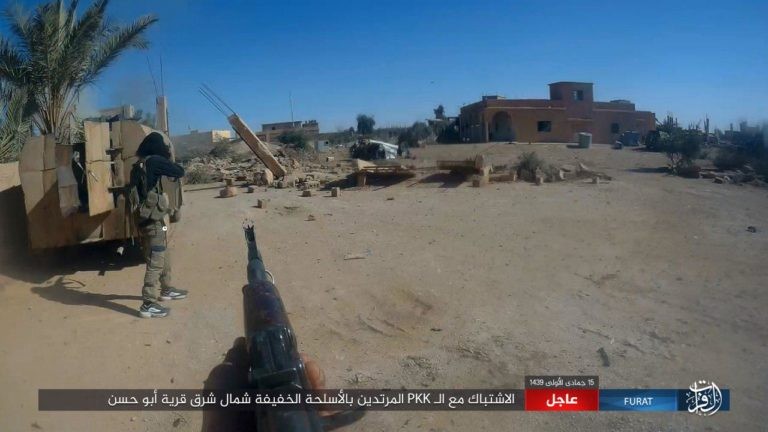 IS quần người Kurd tơi bời tại Deir Ezzor, hàng loạt chiến binh Kurd thiệt mạng ảnh 13 IS quần người Kurd tơi bời tại Deir Ezzor, hàng loạt chiến binh Kurd thiệt mạng ảnh 13