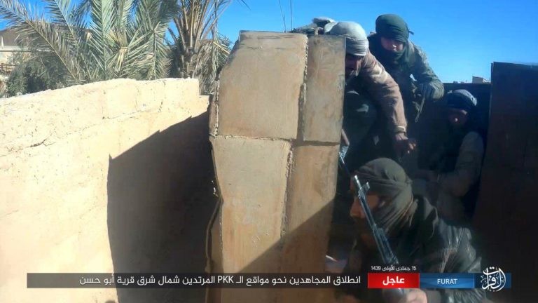 IS quần người Kurd tơi bời tại Deir Ezzor, hàng loạt chiến binh Kurd thiệt mạng ảnh 14 IS quần người Kurd tơi bời tại Deir Ezzor, hàng loạt chiến binh Kurd thiệt mạng ảnh 14